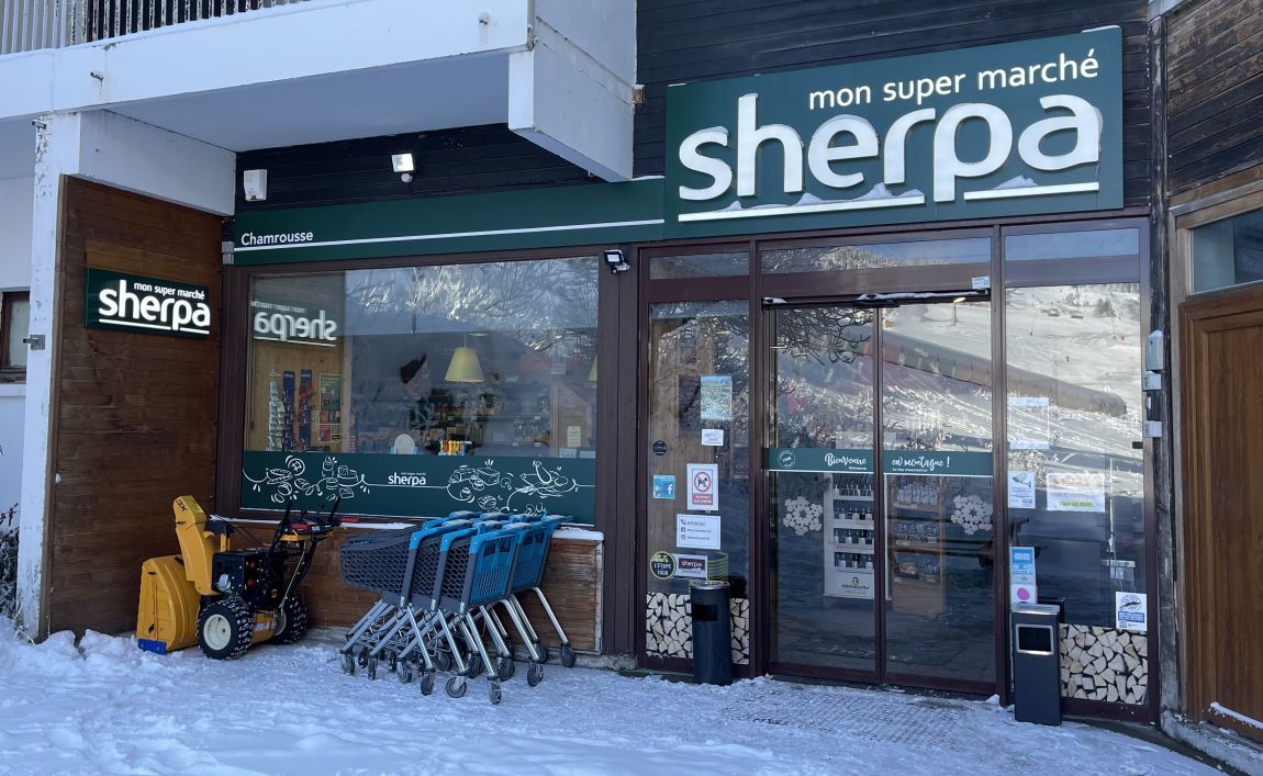 Supermarché Supérette SHERPA 1750 - Roche Béranger Chamrousse